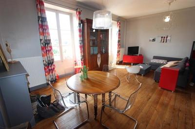 Appartement - 100 m² - 3 pièces