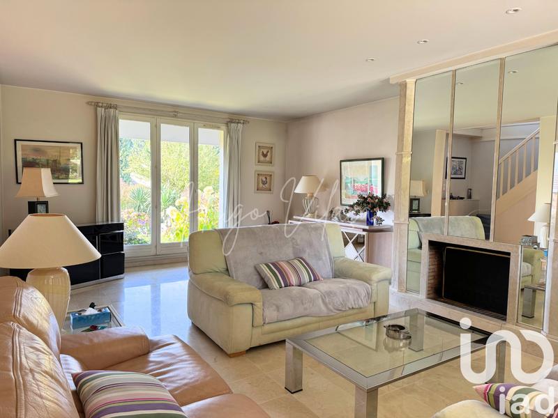 Maison - 165 m² - 7 pièces