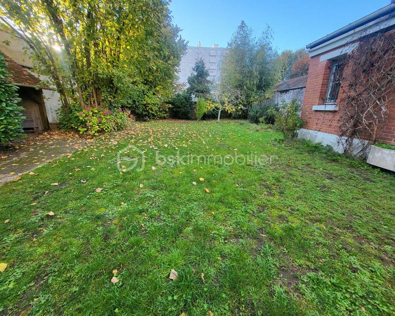 Demeure - 170 m² - 7 pièces