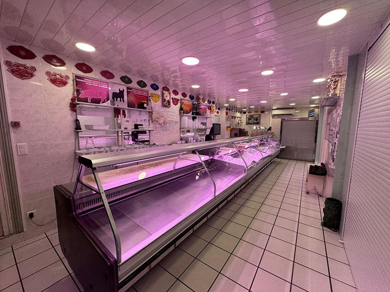 Local commercial - 220 m²