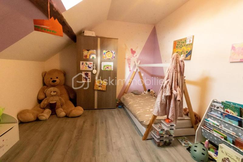 Maison - 220 m² - 10 pièces