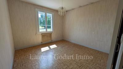 Maison - 123 m² - 4 pièces