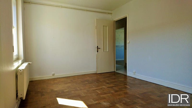 Appartement - 90 m² - 5 pièces