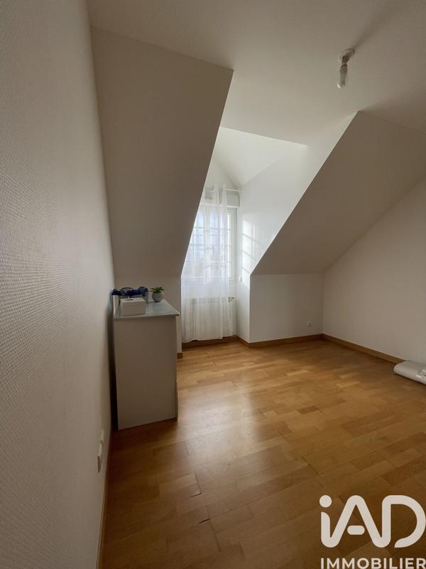 Maison - 165 m² - 7 pièces