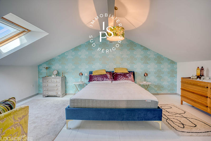 Maison - 155 m² - 6 pièces