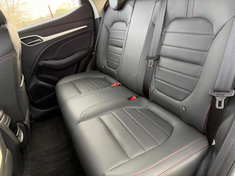 Mg Zs 1.0l t-Gdi 111ch 2wd Luxury