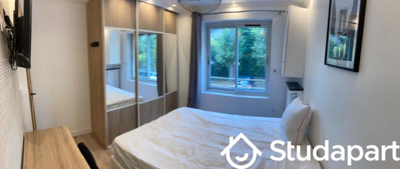 Chambre - 12 m² - 1 pièce