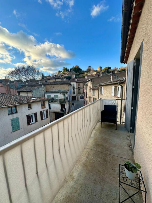 Appartement - 89 m² - 4 pièces