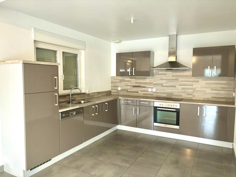 Maison - 106 m² - 5 pièces