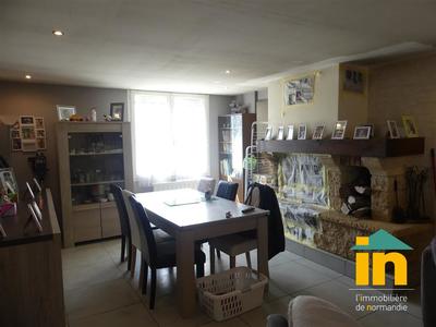 Maison de ville - 127 m² - 5 pièces