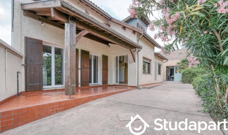 Chambre - 16 m² - 1 pièce