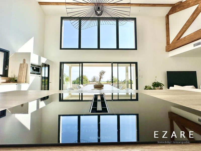 Maison - 170 m² - 6 pièces