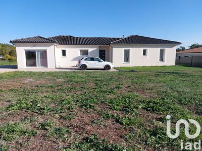 Maison de village - 144 m² - 6 pièces