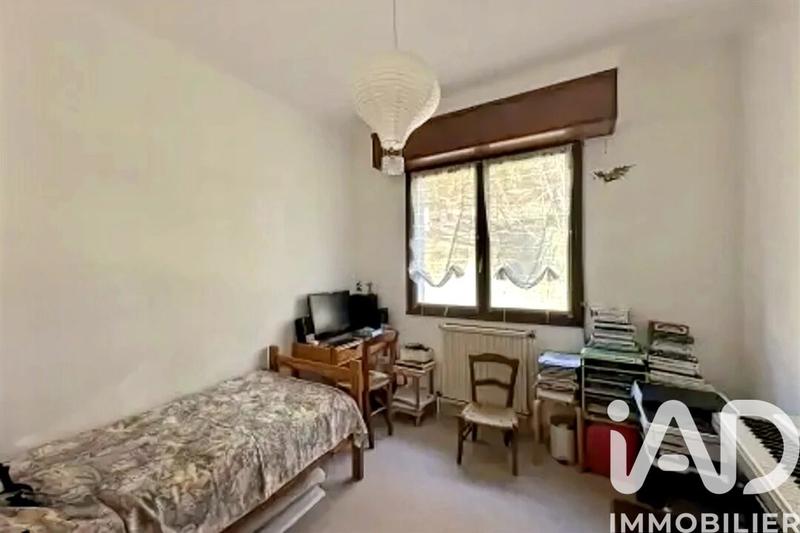 Maison - 175 m² - 8 pièces