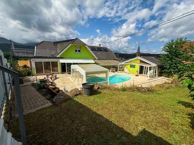 Maison - 186 m² - 6 pièces