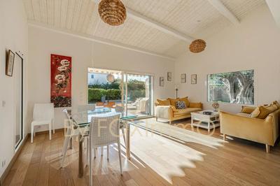 Maison - 147 m² - 6 pièces