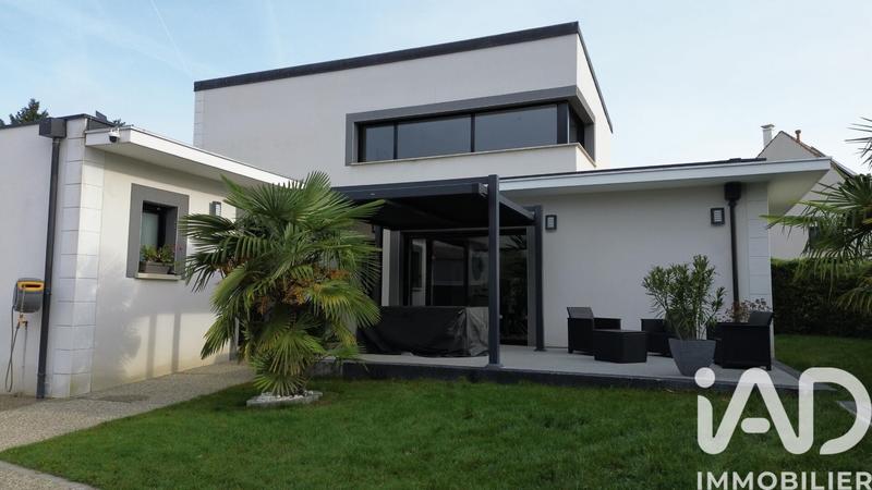 Maison de maîtres - 140 m² - 6 pièces