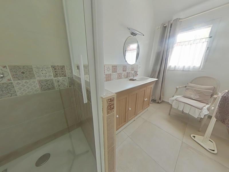 Maison - 193 m² - 7 pièces