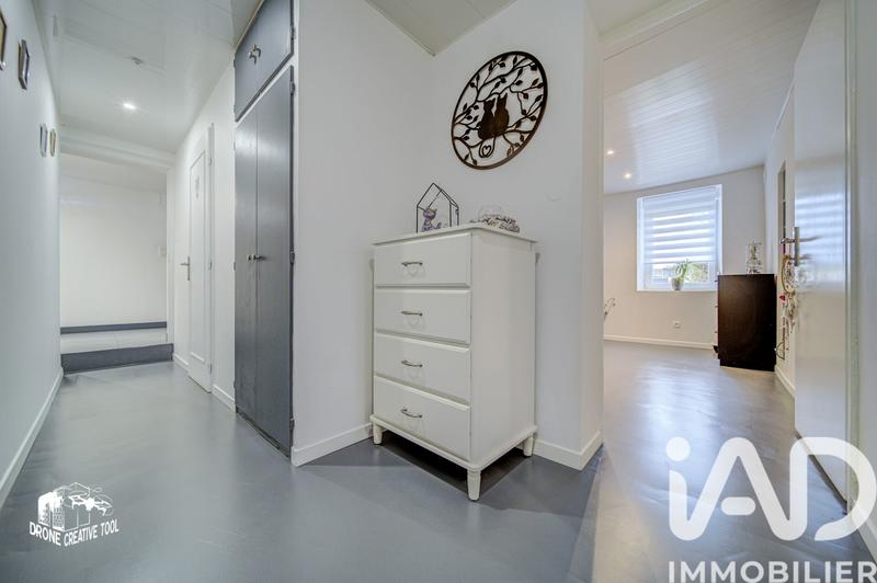 Maison - 262 m² - 7 pièces