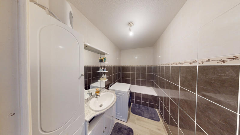 Appartement - 86 m² - 4 pièces