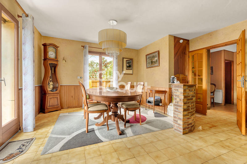 Maison - 110 m² - 5 pièces