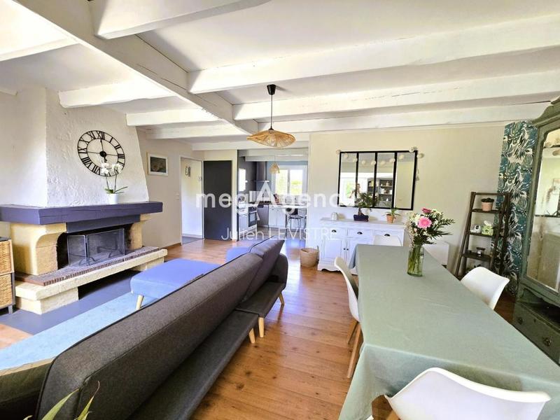 Maison - 95 m² - 4 pièces