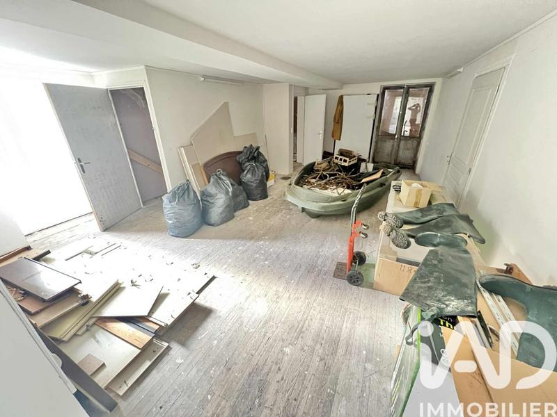 Maison - 558 m² - 20 pièces