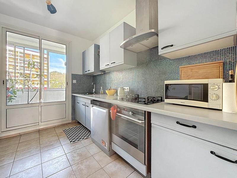 Appartement - 86 m² - 4 pièces