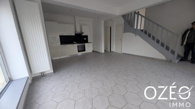 Maison - 79 m² - 5 pièces