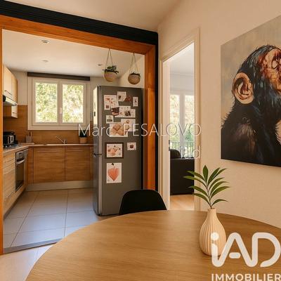 Appartement - 82 m² - 4 pièces