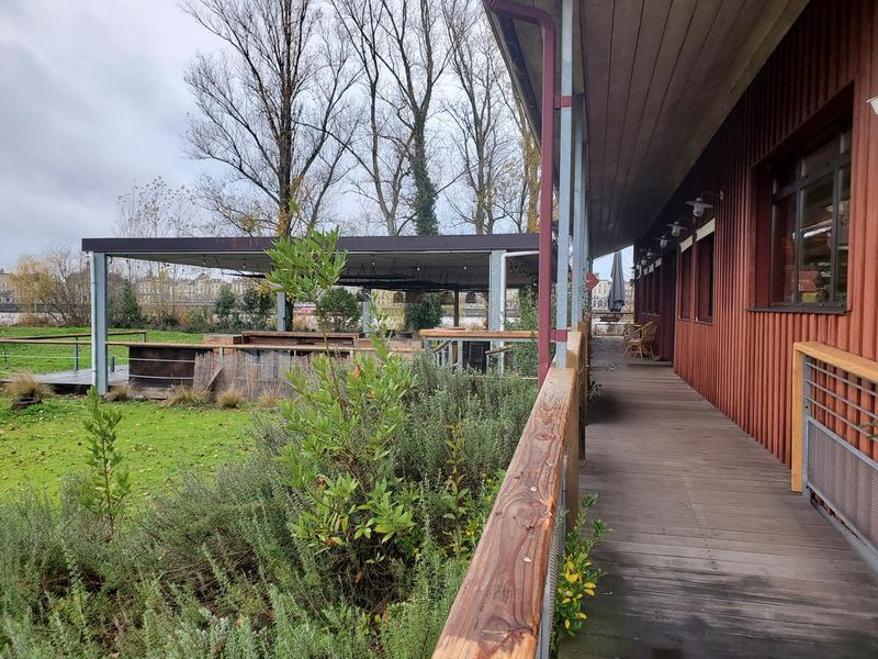 Fonds de commerce - 480 m²