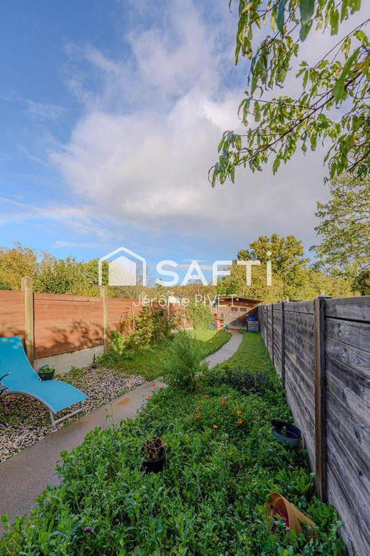 Maison - 93 m² - 4 pièces