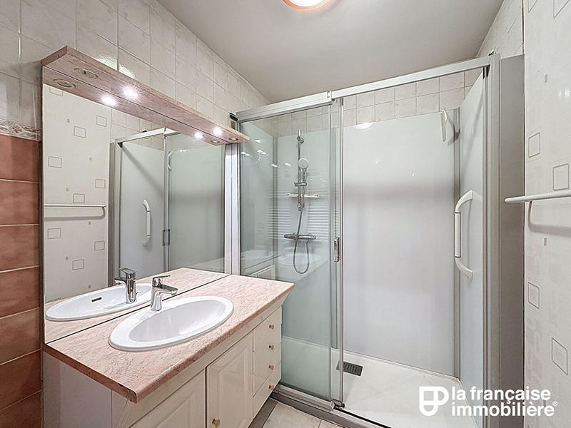 Appartement - 112 m² - 5 pièces