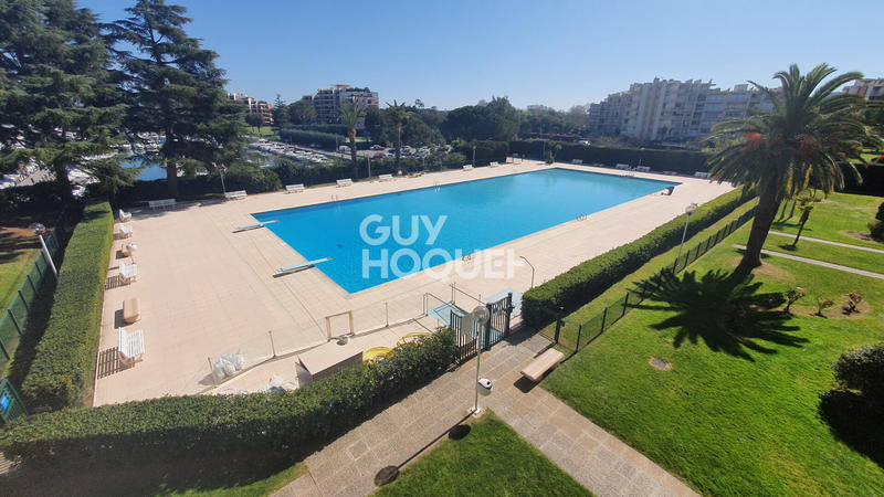 Appartement - 190 m² - 5 pièces