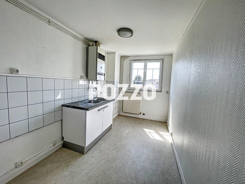 Maison - 166 m² - 8 pièces