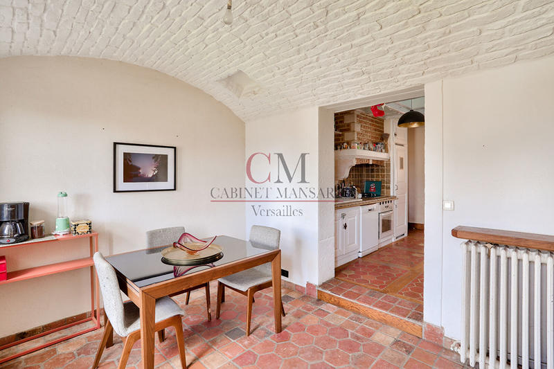 Maison - 211 m² - 7 pièces