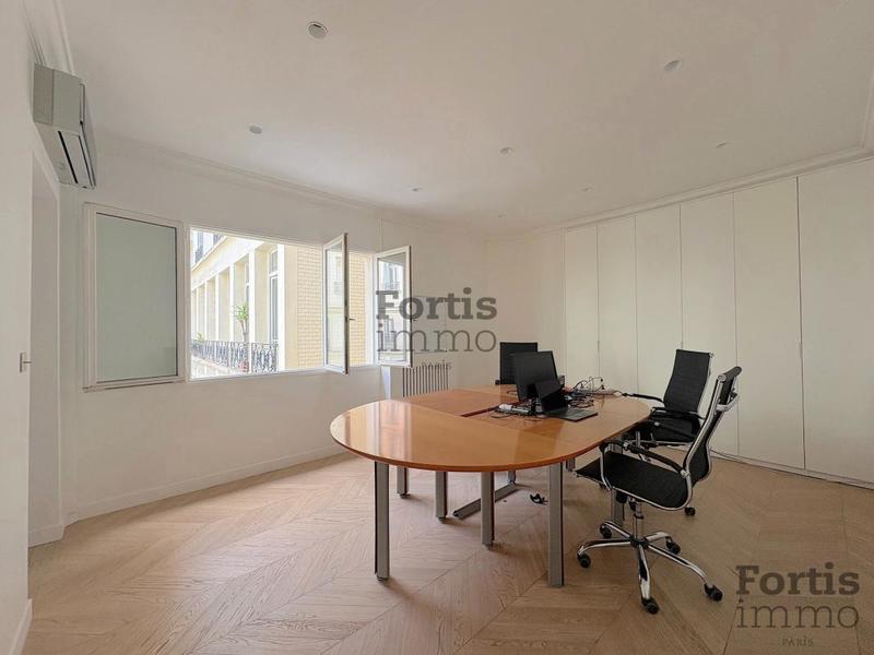 Appartement - 78 m² - 2 pièces