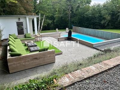 Maison - 167 m² - 10 pièces