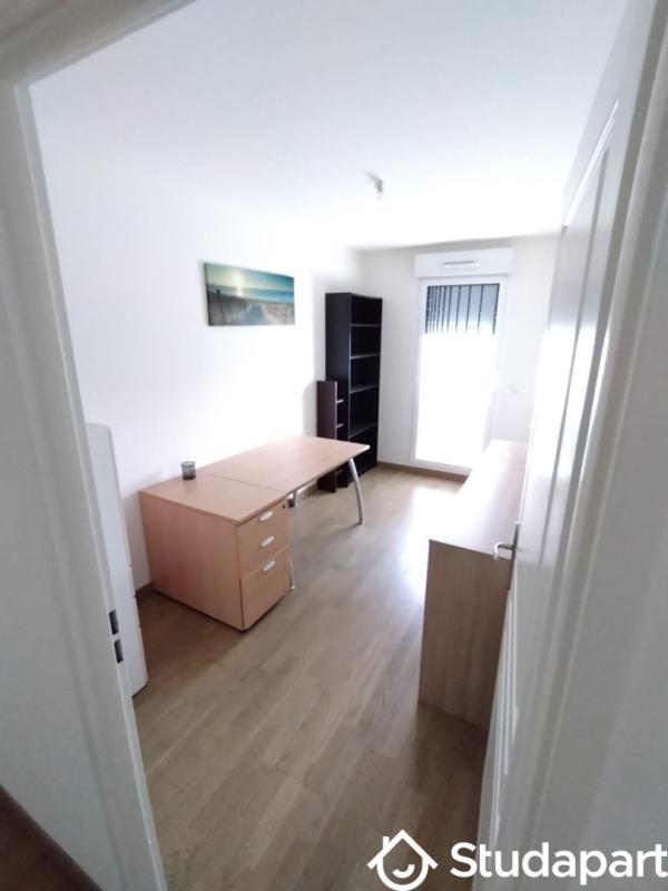 Chambre - 9 m² - 1 pièce