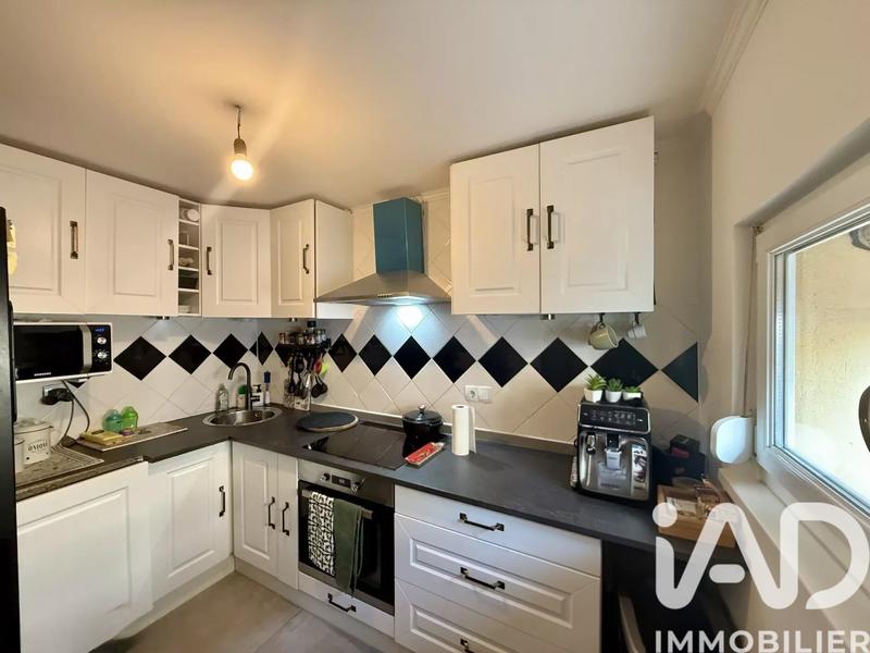 Maison - 80 m² - 3 pièces