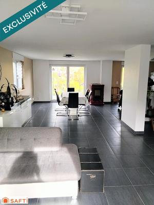 Maison - 140 m² - 6 pièces