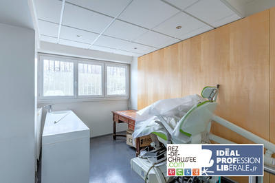 Local commercial - 68 m² - 3 pièces