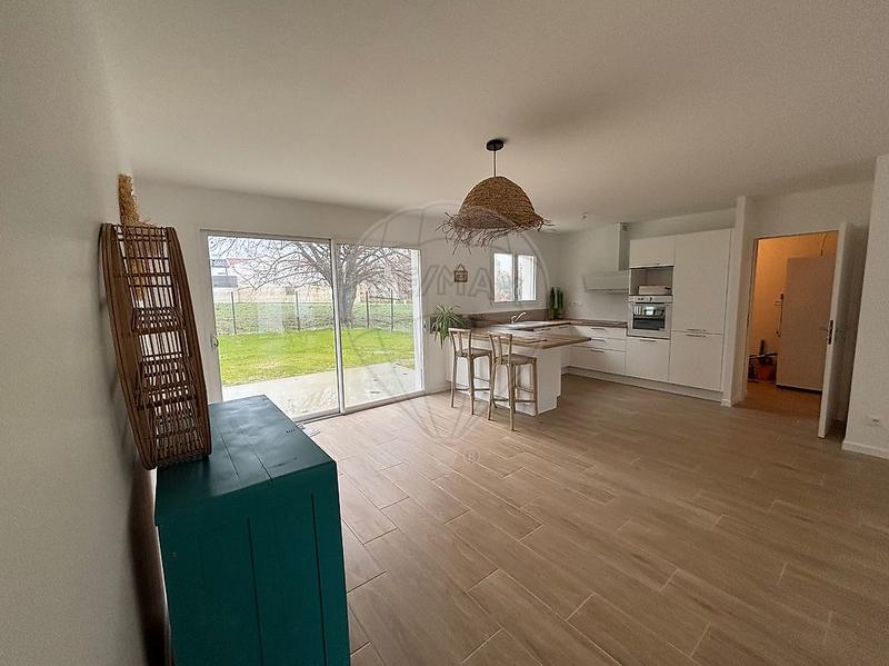 Maison - 96 m² - 4 pièces