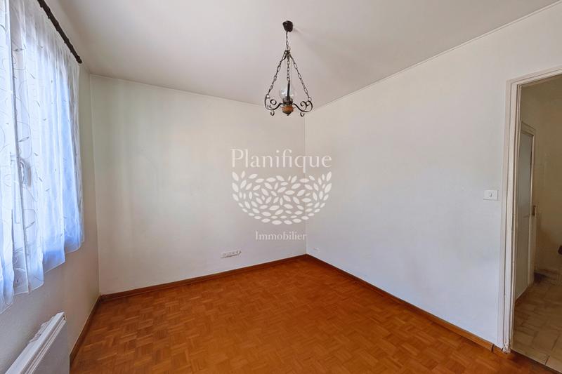 Appartement - 103 m² - 4 pièces