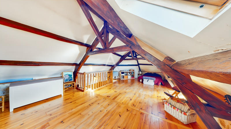 Maison - 115 m² - 5 pièces