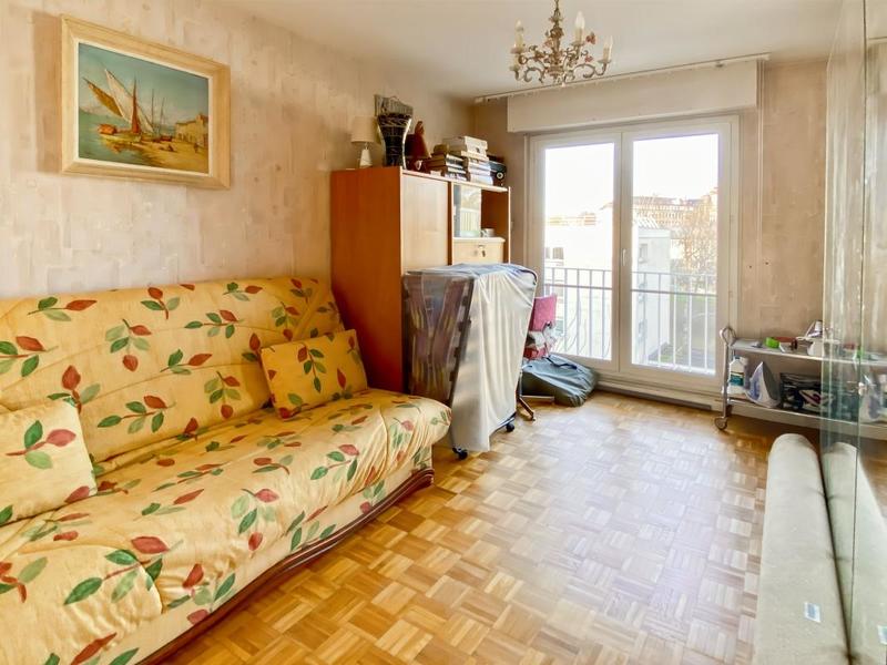 Appartement - 107 m² - 5 pièces