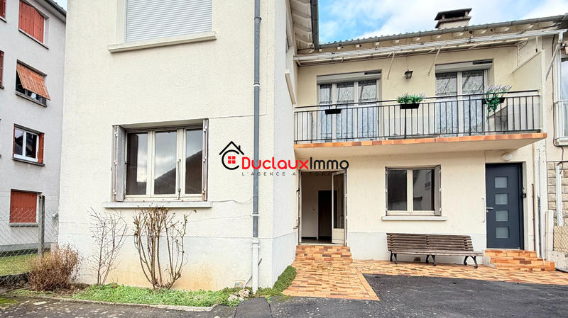 Appartement - 70 m² - 4 pièces