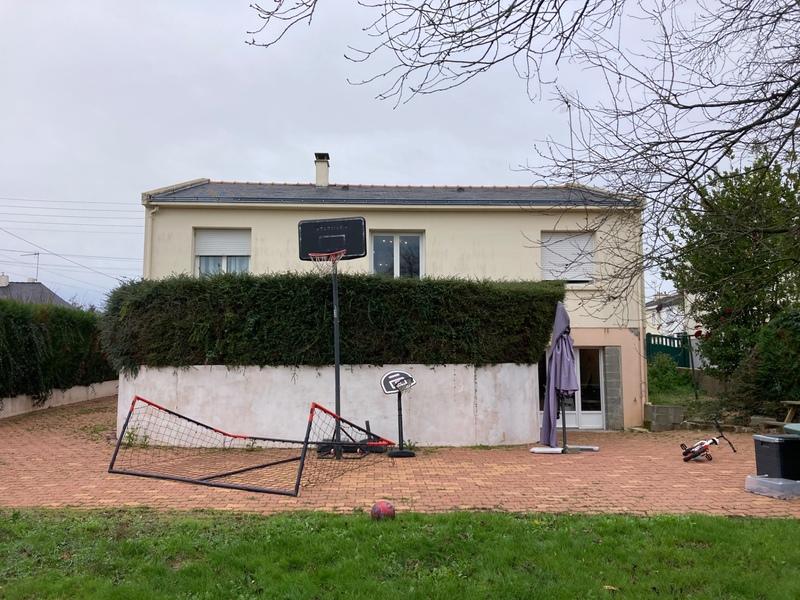 Maison - 97 m² - 5 pièces