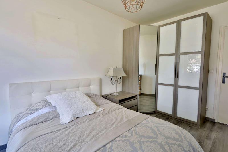 Appartement - 86 m² - 4 pièces