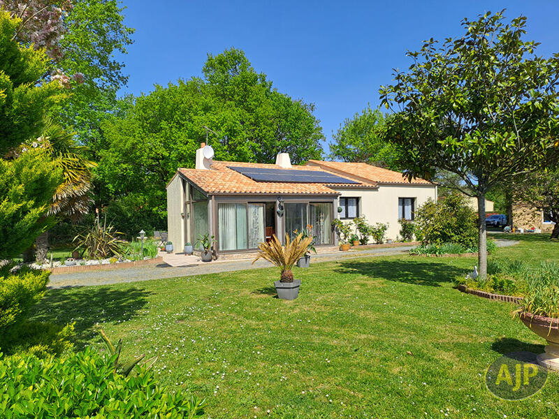 Maison - 117 m² - 5 pièces